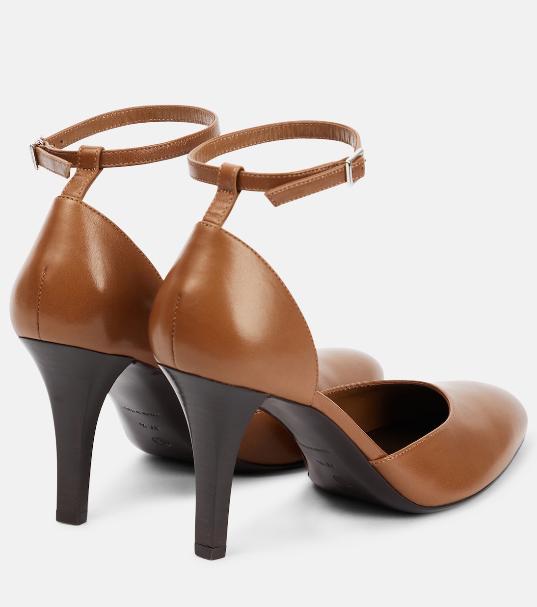 Salones Demi de piel | The Row