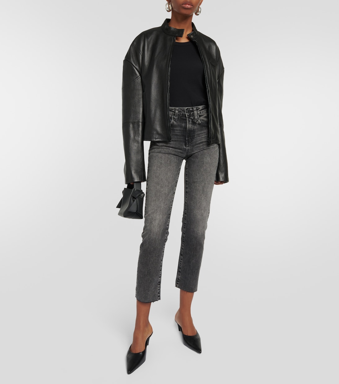 Girlfriend mid-rise slim jeans | AG Jeans