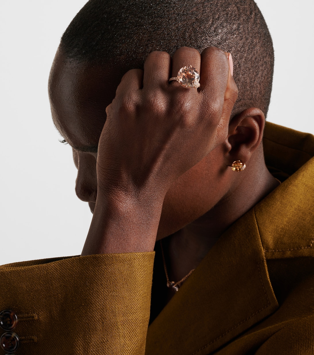 Anello Peekaboo in oro rosa 18kt con morganite e diamanti | Bucherer Fine Jewellery