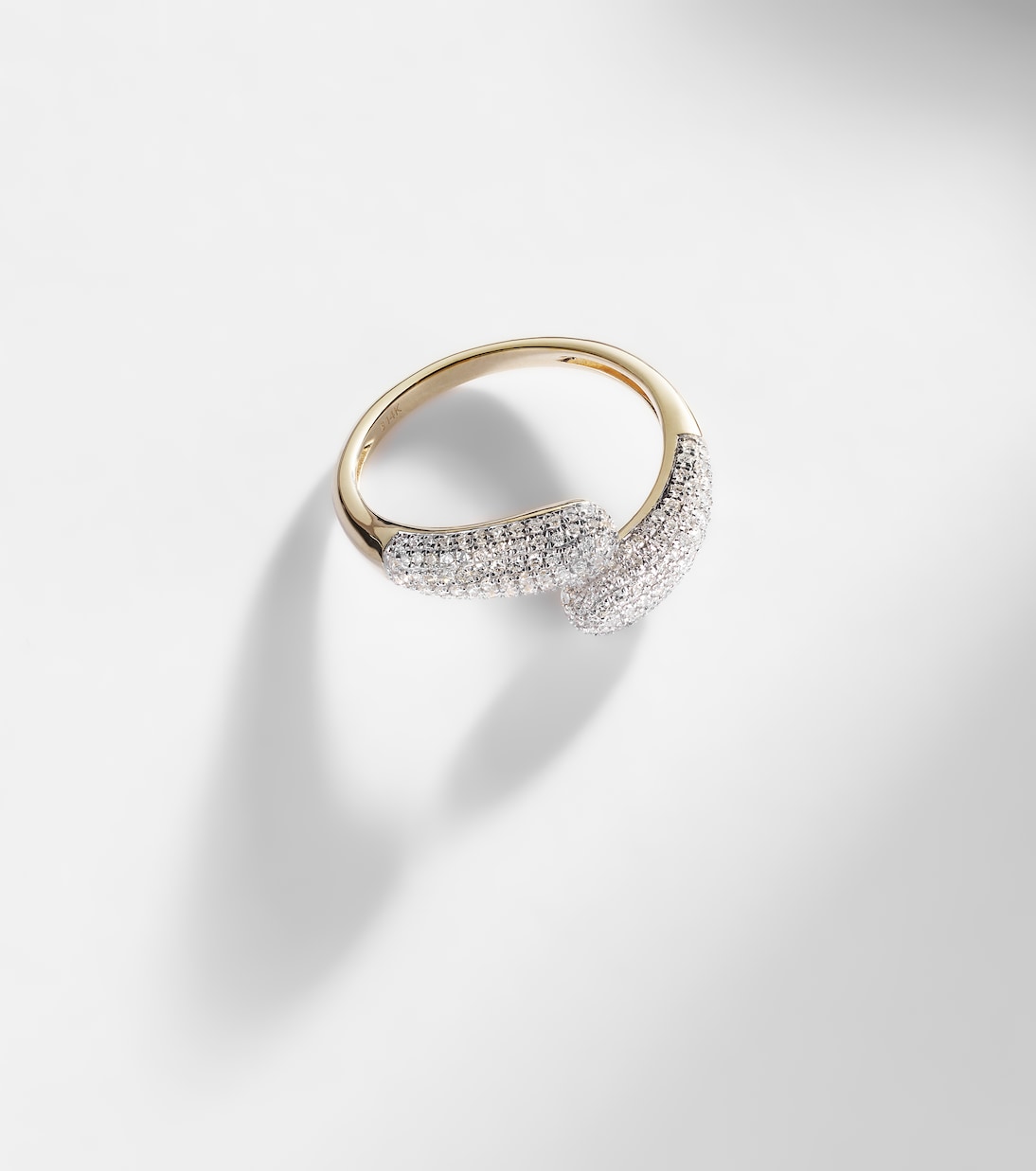 Bague Hug en or 14 ct et diamants | Stone and Strand