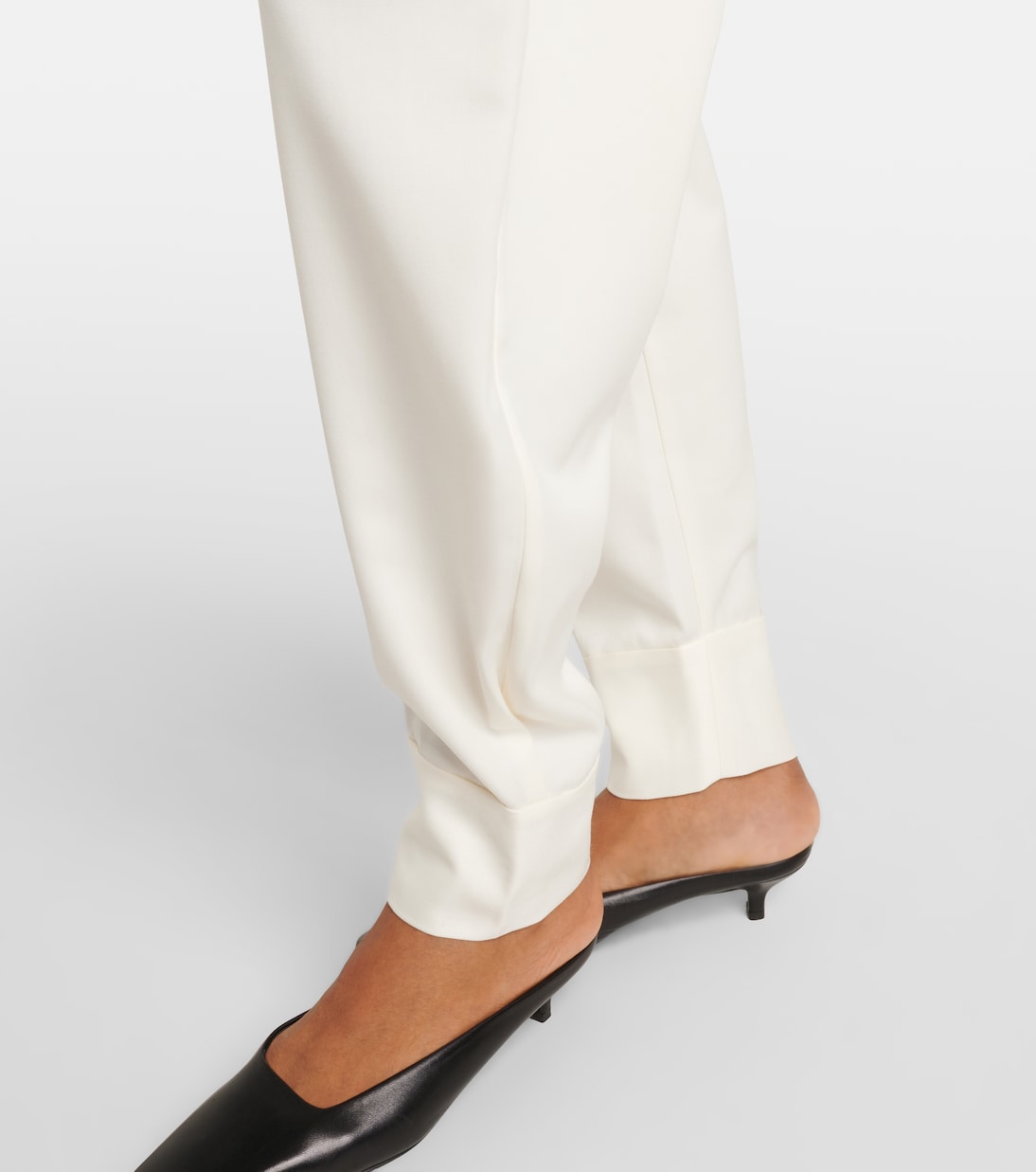 Wool-blend barrel-leg pants | Róhe