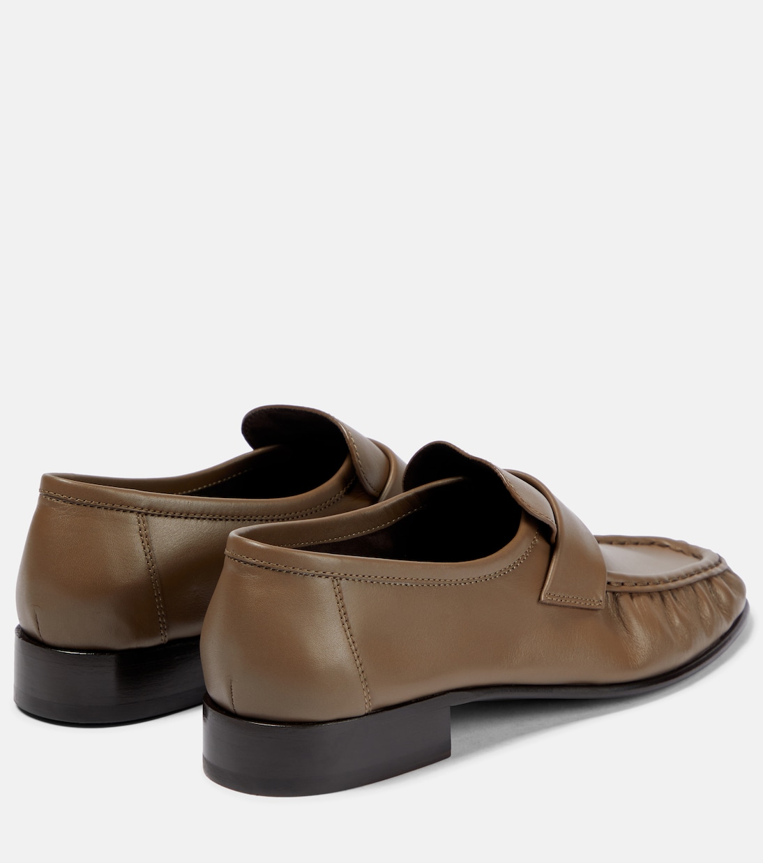 Loafers Soft aus Leder | The Row