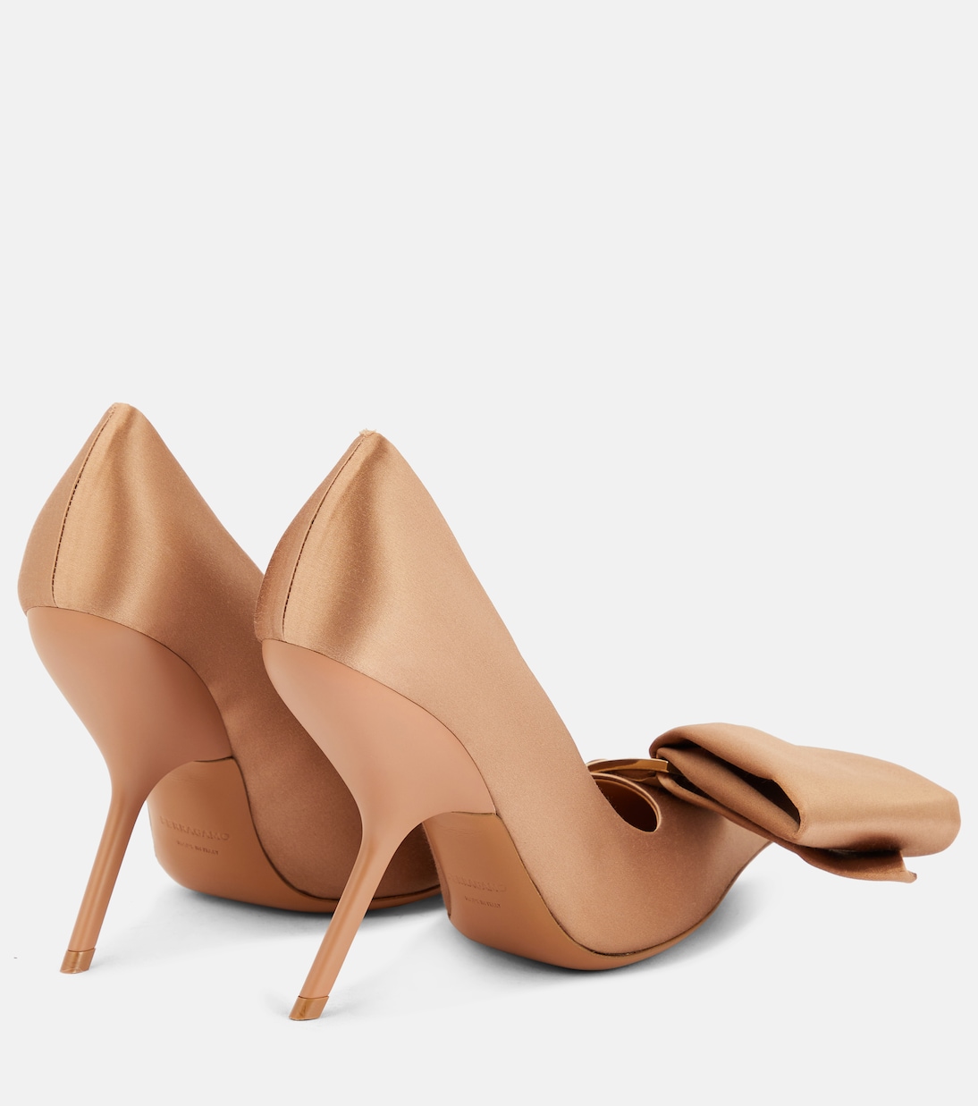 Verzierte Pumps Erica aus Satin | Ferragamo