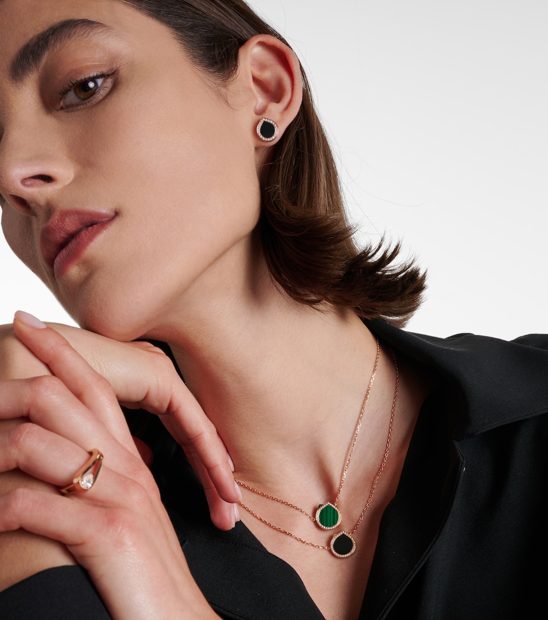 Boucle d'oreille unique Antifer en or rose 18ct, onyx et diamants | Repossi