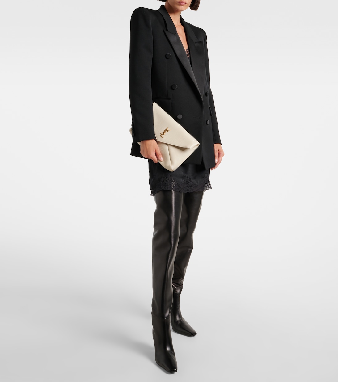 Pochette Cassandre Large en cuir | Saint Laurent