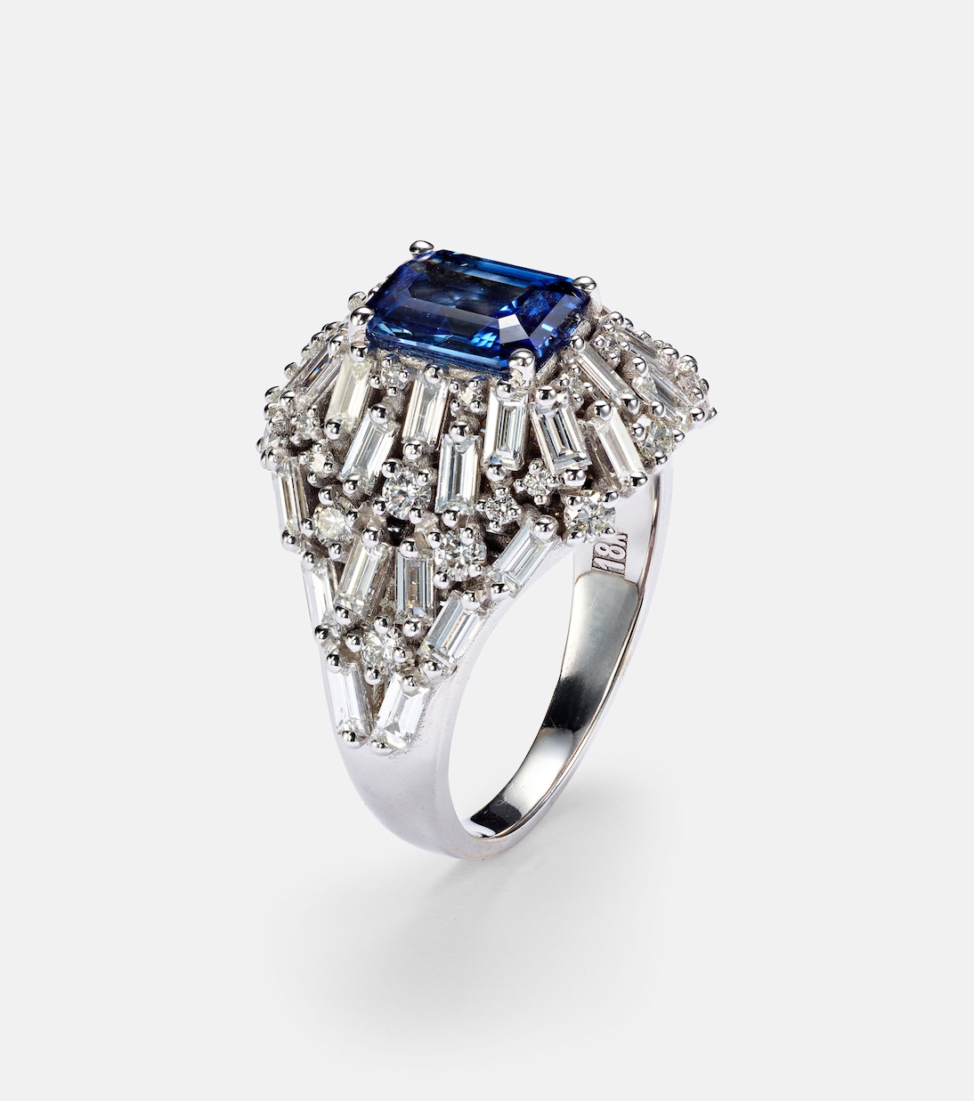 Bague en or blanc 18 ct, saphir et diamants | Suzanne Kalan