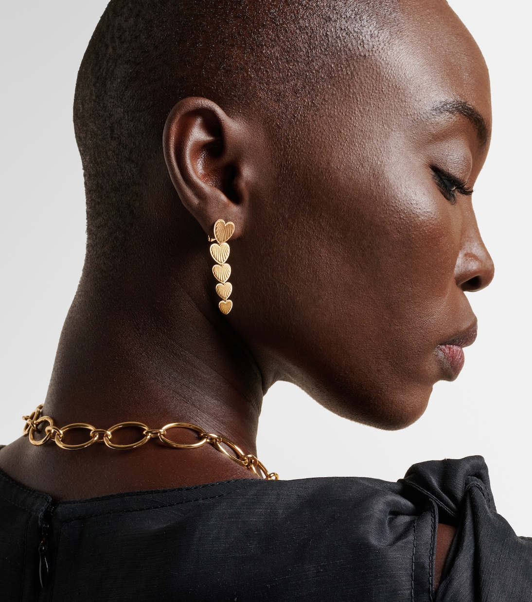 Boucle d'oreille unique True Love en or 18 ct | FoundRae