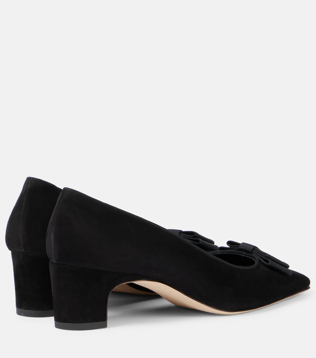 Scarpe con fiocco in suede di Manolo Blahnik - Stile giovane e raffinato