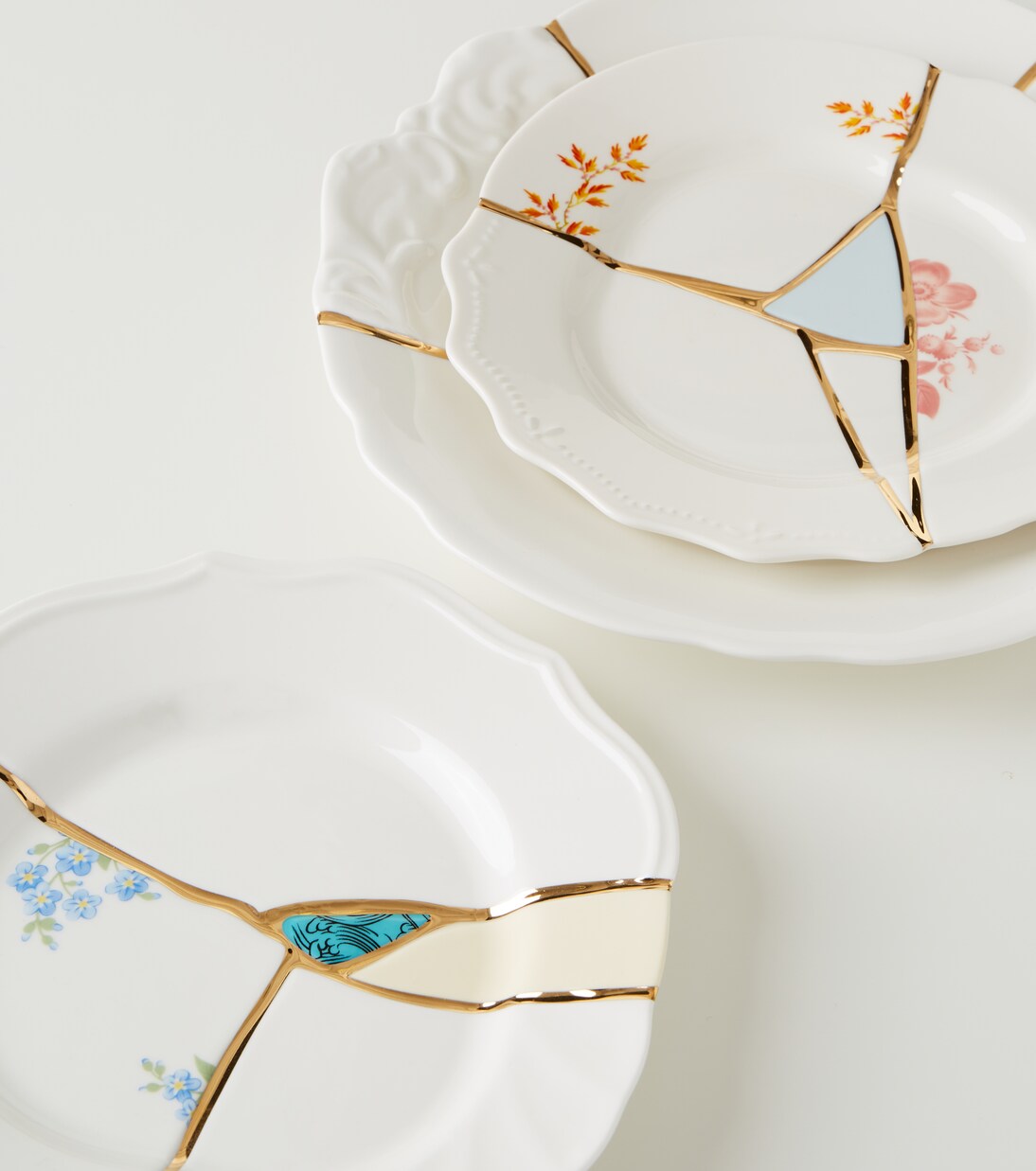 Kintsugi dessert plate by Marcantonio Raimondi Malerba | Seletti