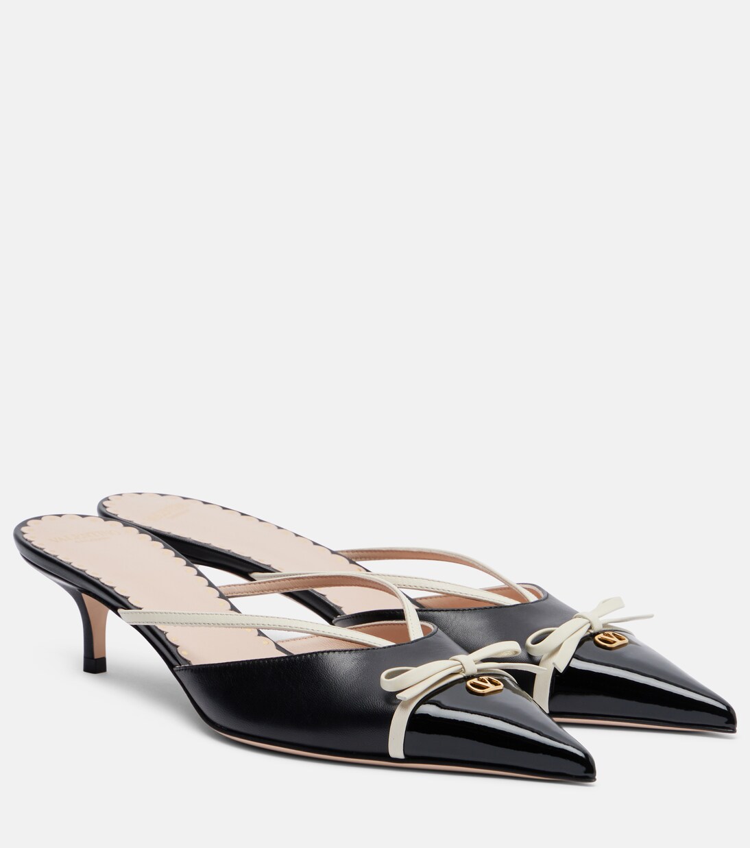 Pumps VLogo in pelle | Valentino Garavani