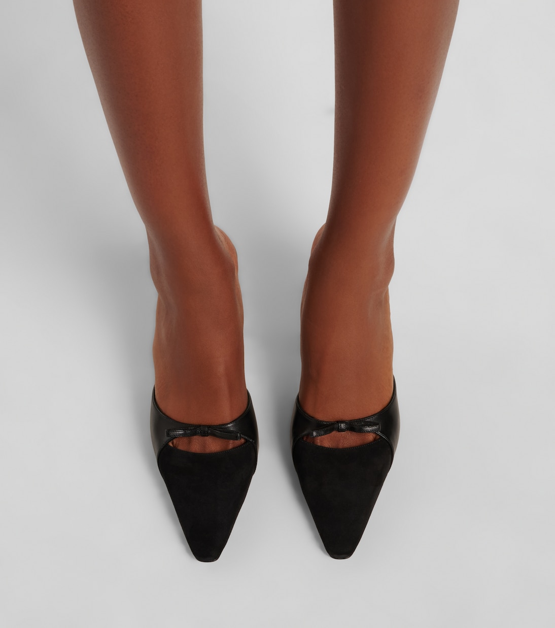 Tapidpla leather pumps | Manolo Blahnik