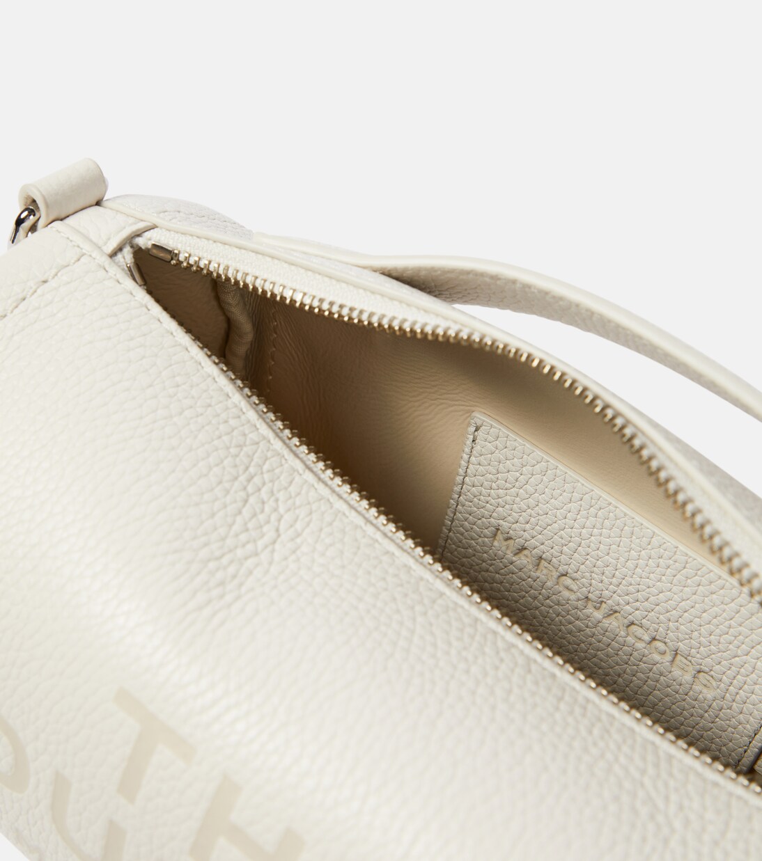 The Duffle leather shoulder bag in white - Marc Jacobs