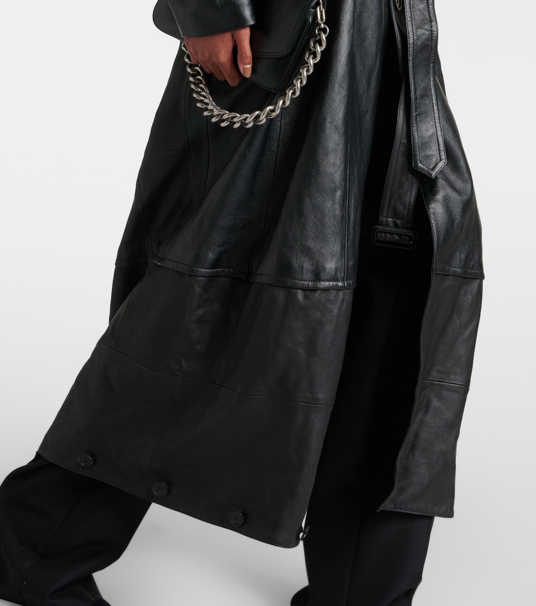 Chaqueta de Cuero Elegante Balenciaga para Jóvenes Modernos