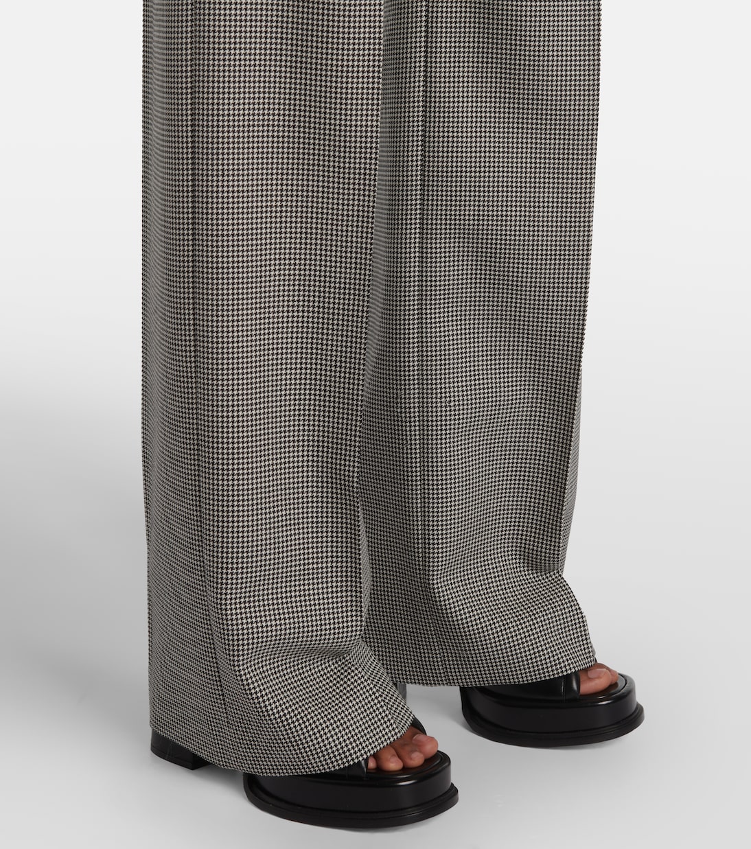 Pantaloni a gamba larga in lana e mohair | McQueen