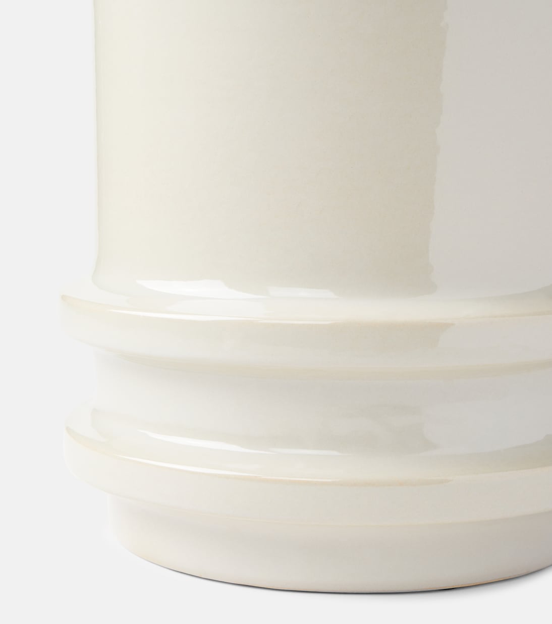 Pawn side table by Marie Michielssen | Serax