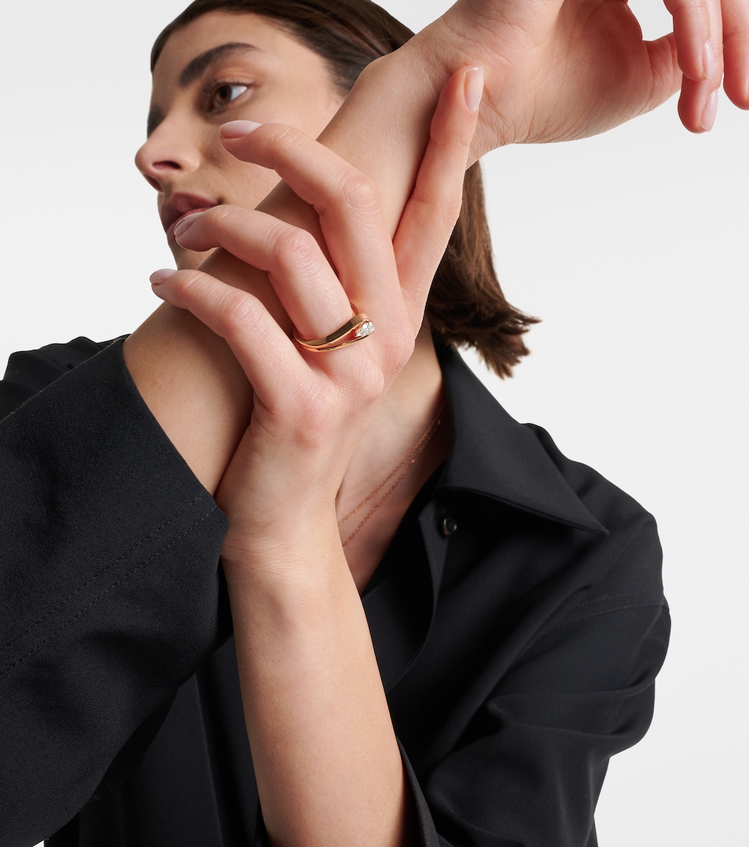 Bague Serti Inversé en or rose 18 ct et diamant | Repossi
