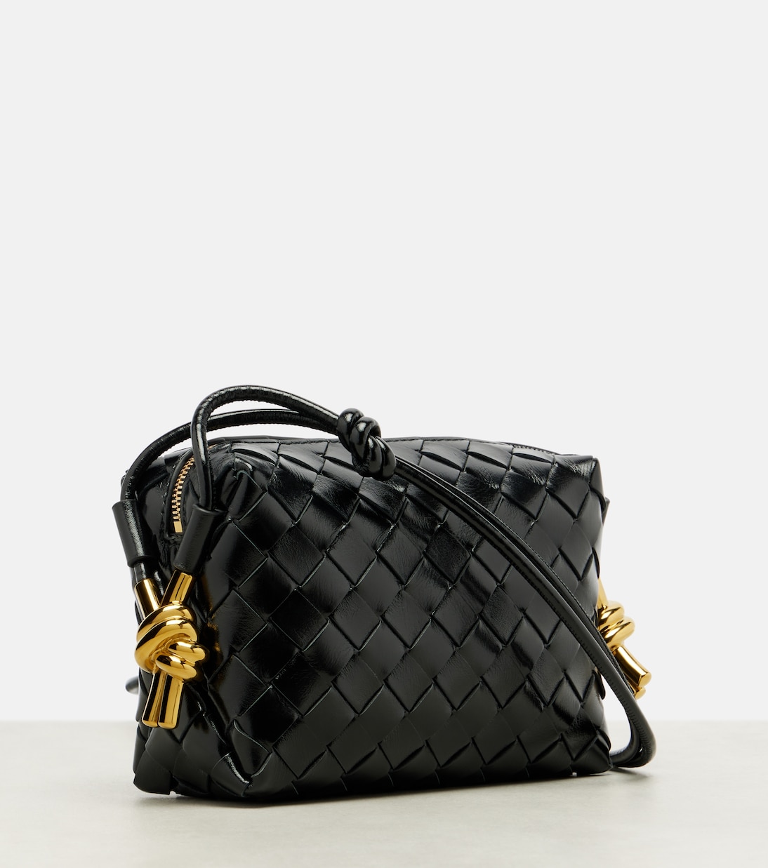 Loop Mini leather crossbody bag | Bottega Veneta