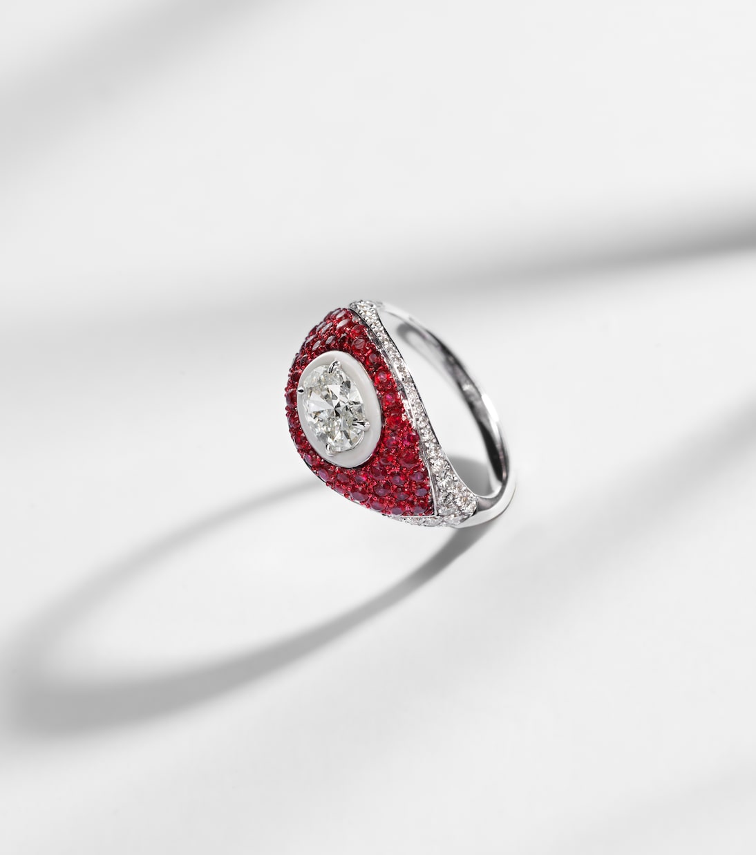 18kt white gold pinky ring with diamonds and rubies | Kamyen