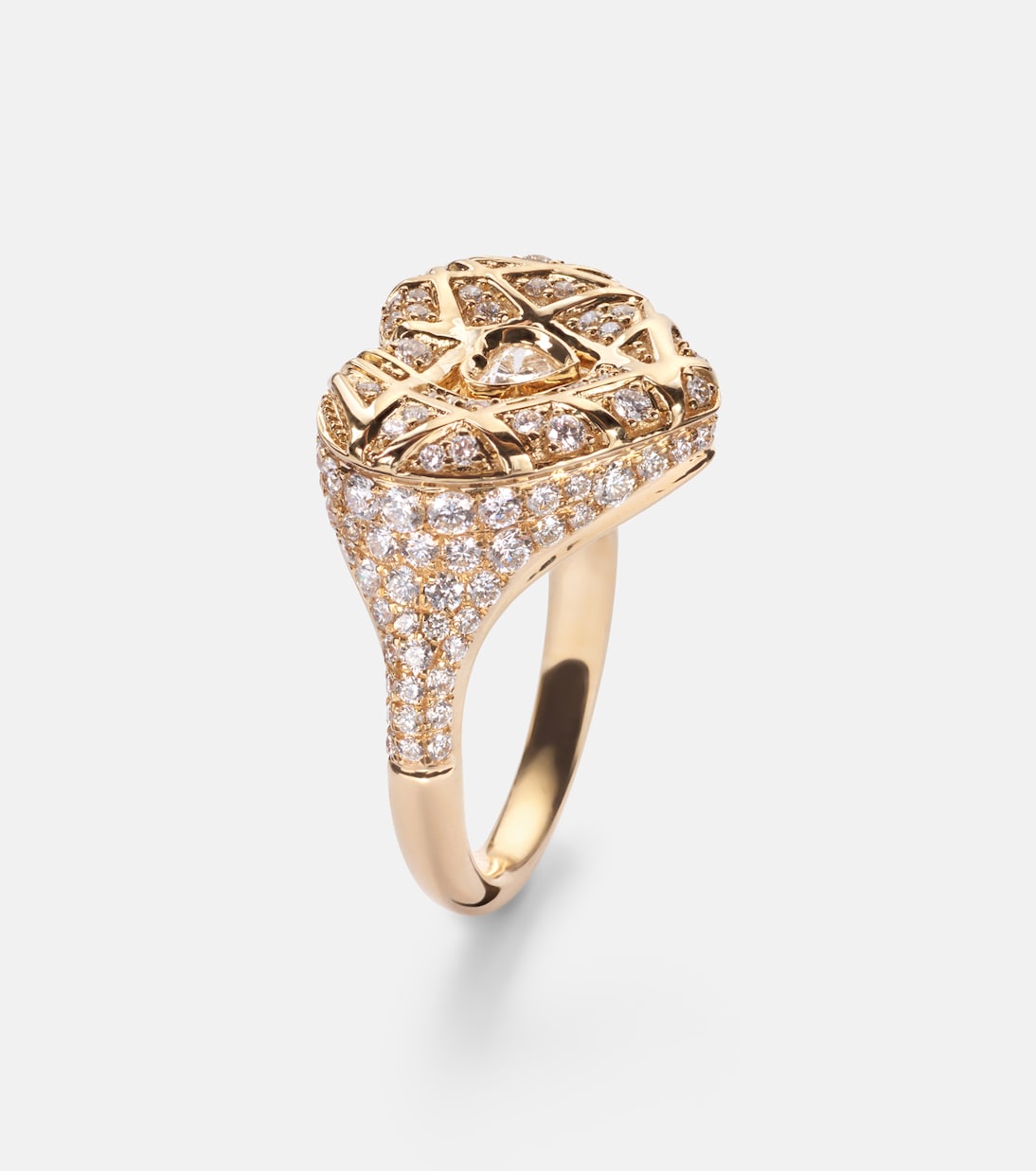18kt gold pinky ring with diamond | Kamyen