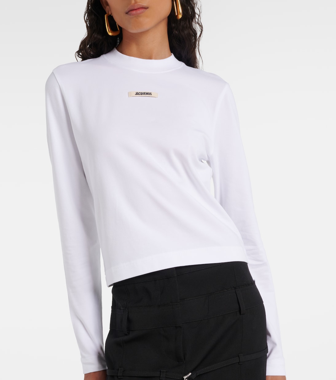 Camiseta Jacquemus de Manga Larga con Detalles en Grosgrain para Jóvenes Modernos