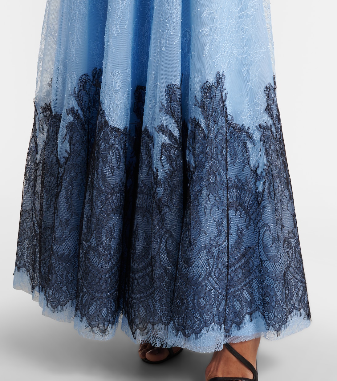 Vestido de fiesta Gallie de encaje chantilly | Costarellos