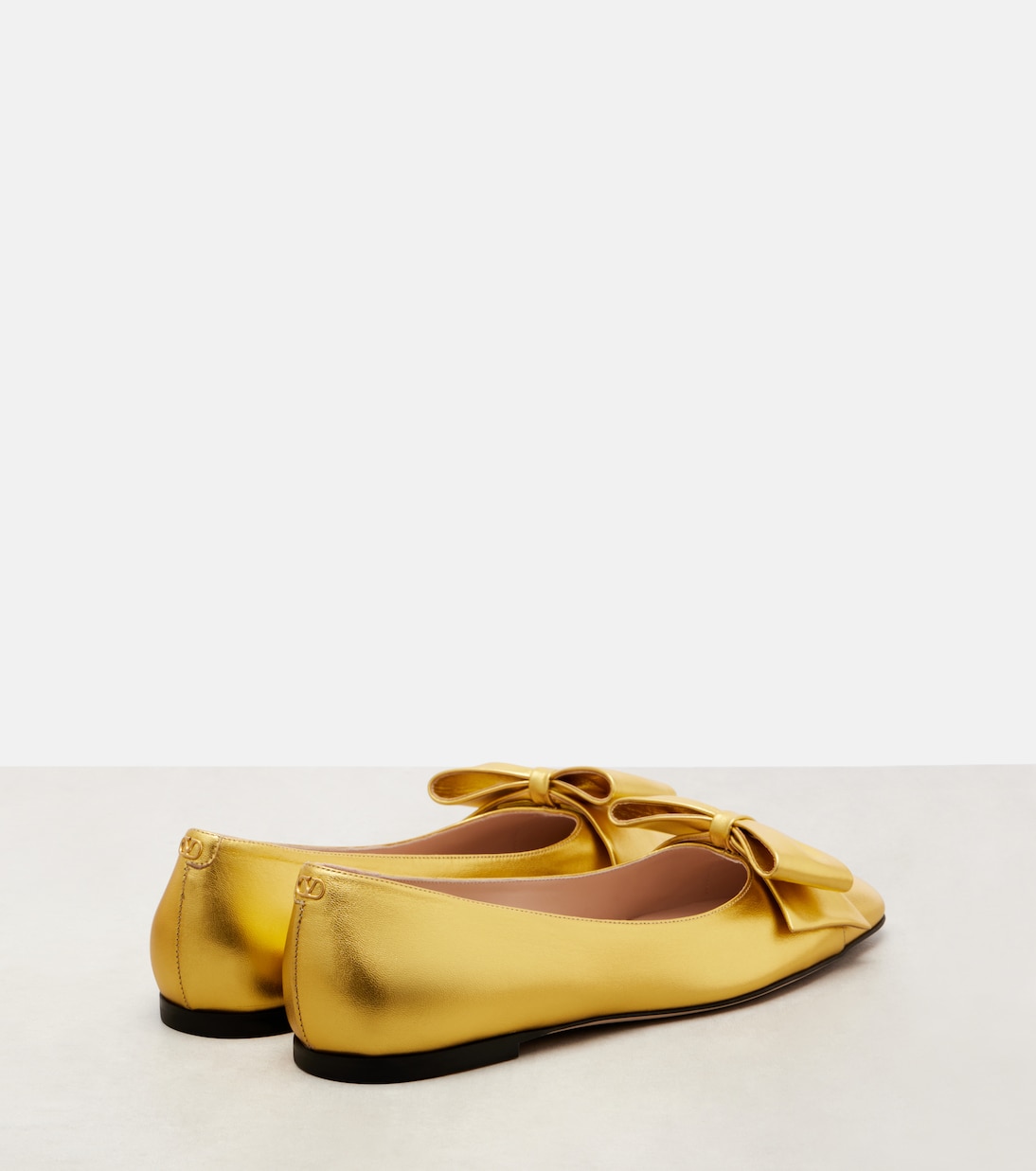 Ballerines Bowow en cuir métallisé | Valentino Garavani