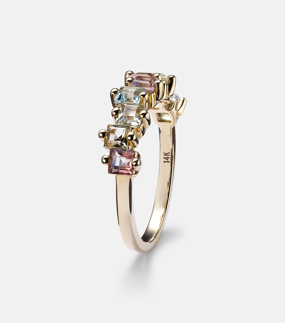 Anello arcobaleno pastello in oro 14kt con zaffiri firmato Suzanne Kalan, gioiello trendy per giovani