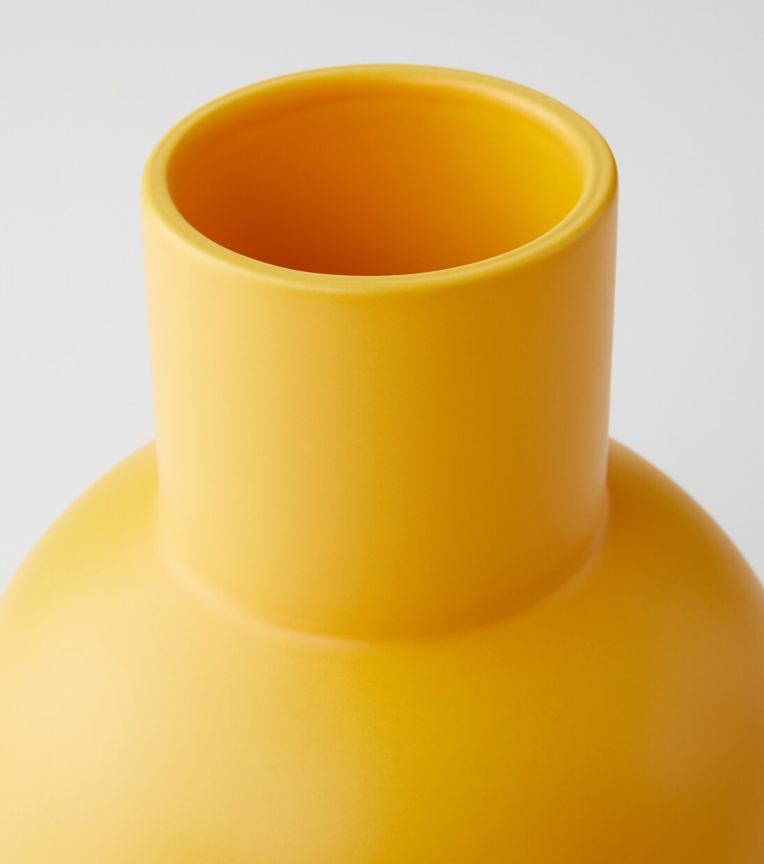 Strøm Large vase x Nicholai Wiig-Hansen | Raawii