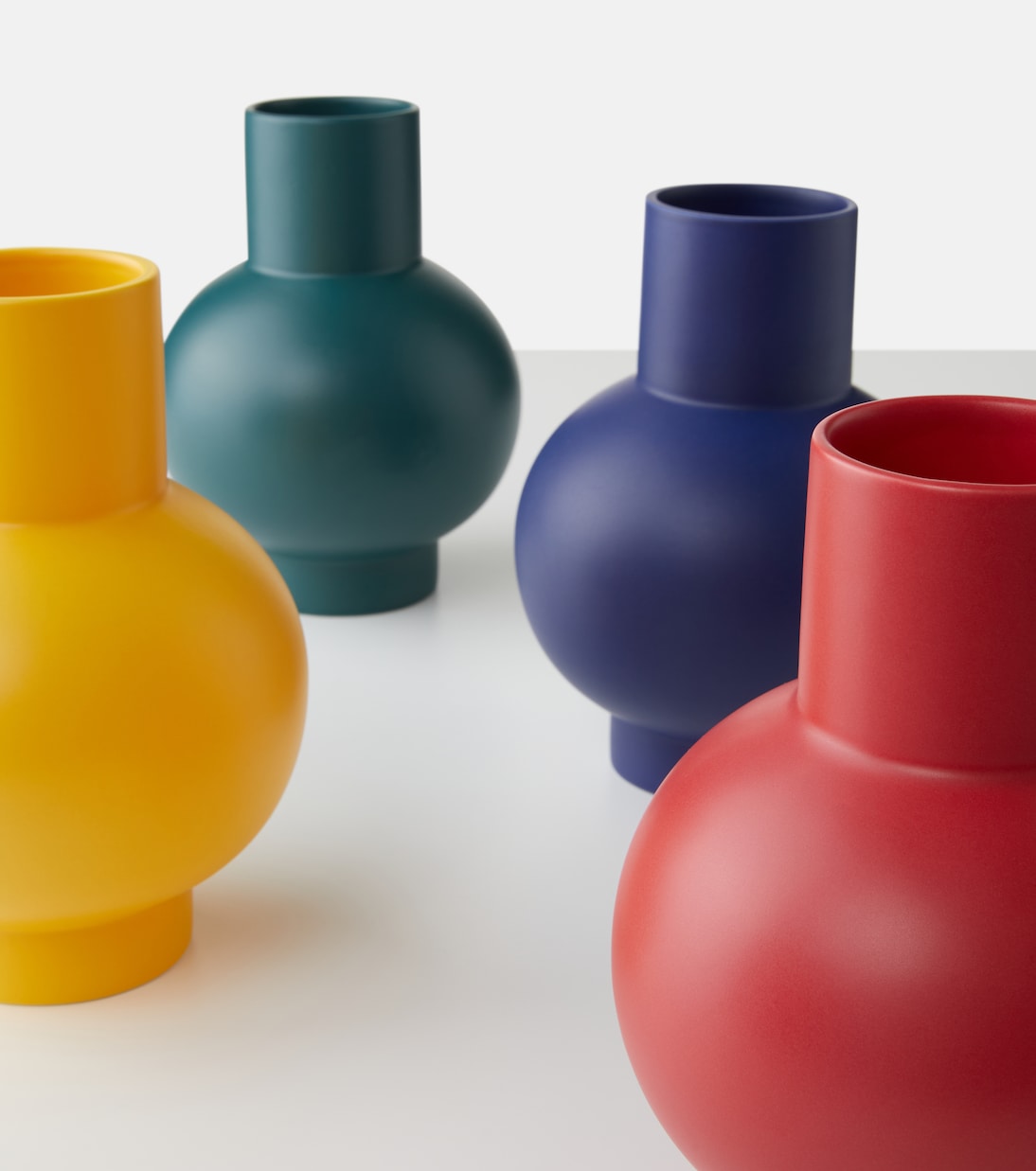 Strøm Large vase x Nicholai Wiig-Hansen | Raawii