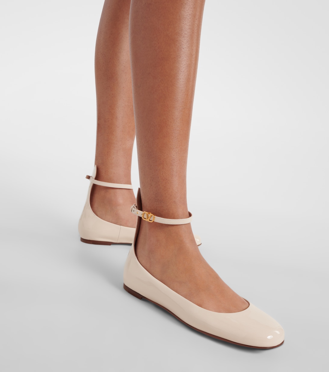 Tan Go patent leather ballet flats in white Valentino Garavani Mytheresa