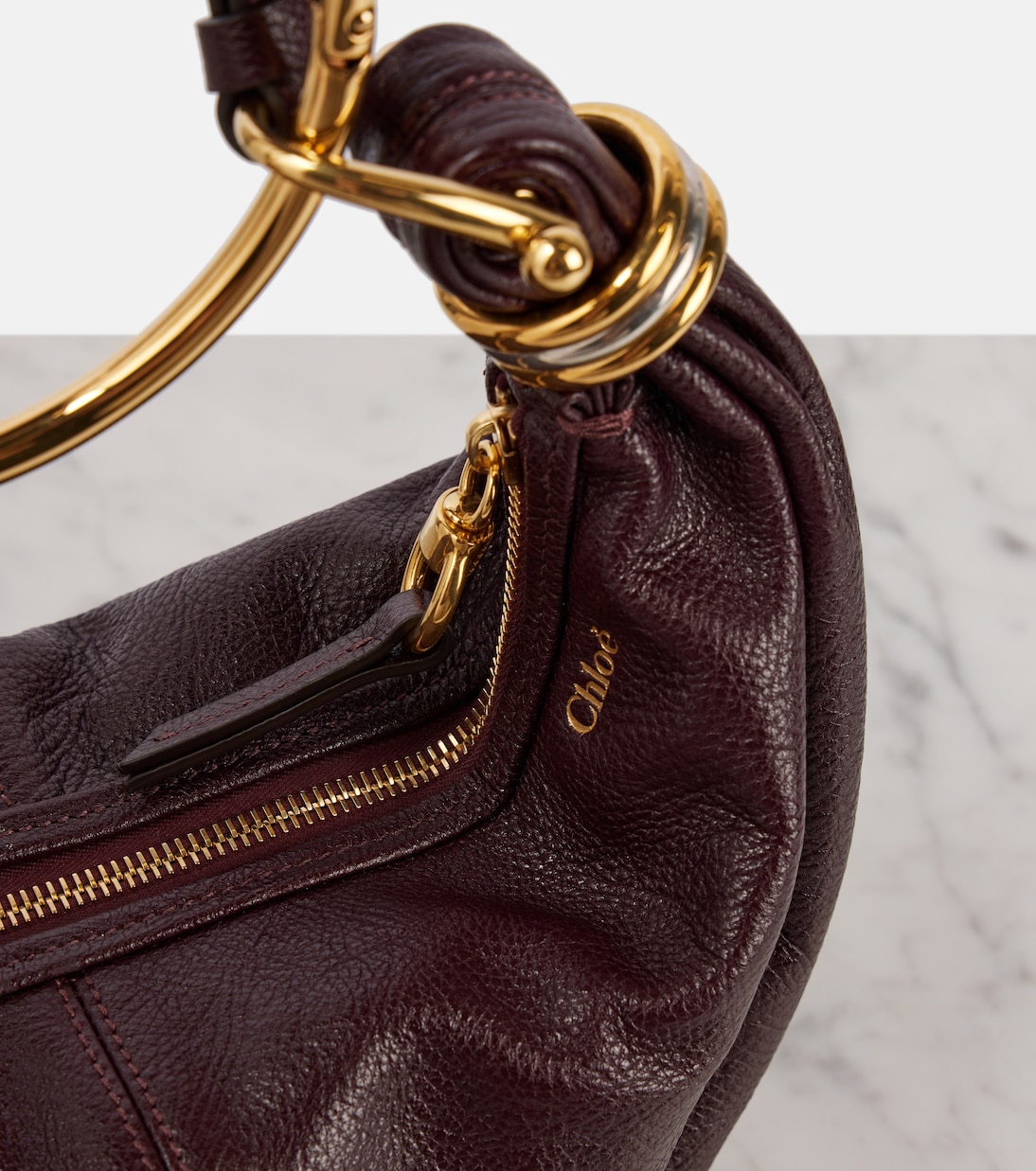 Schultertasche Bracelet Small aus Leder | Chloé