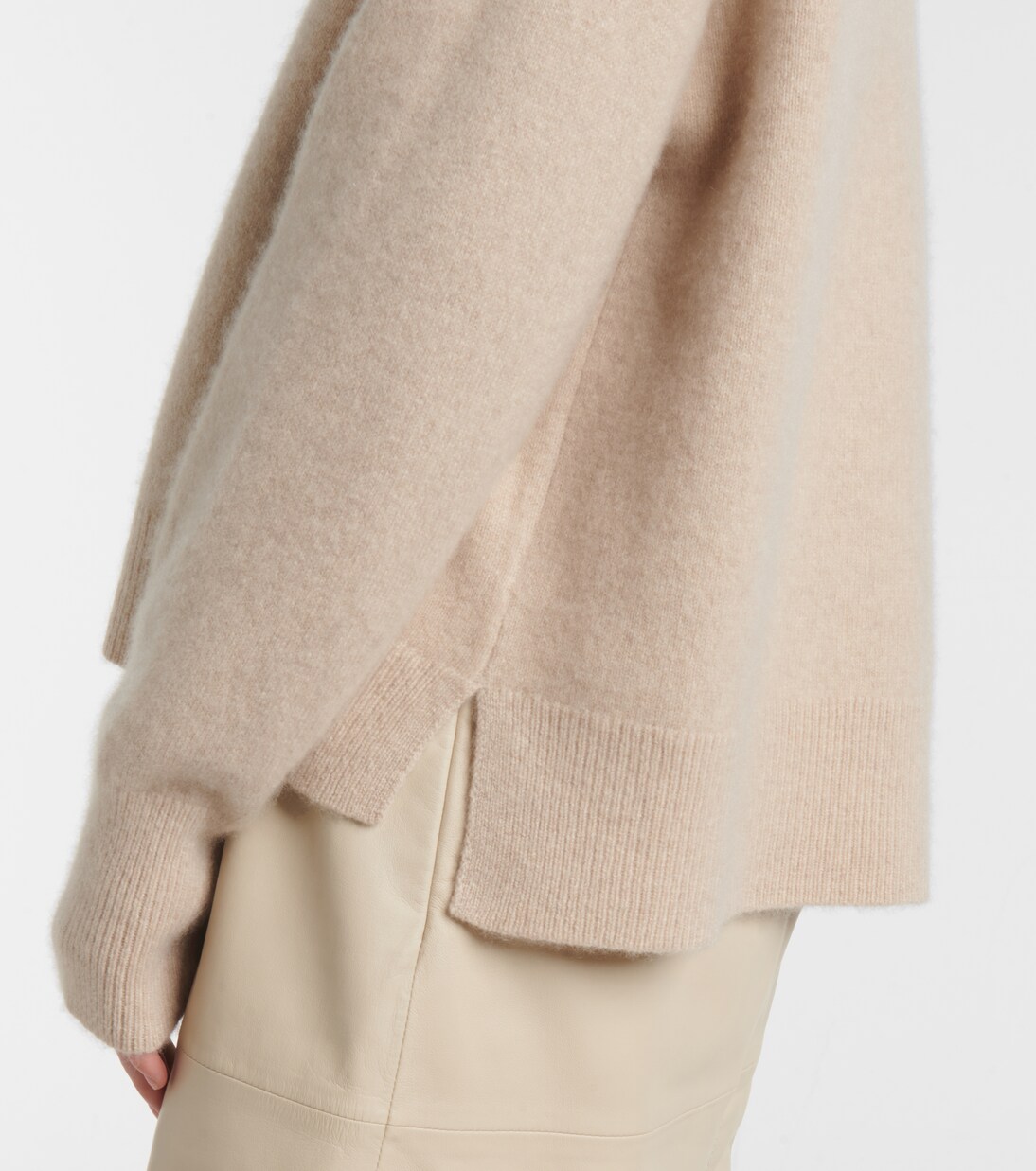 Cashmere turtleneck sweater | Joseph