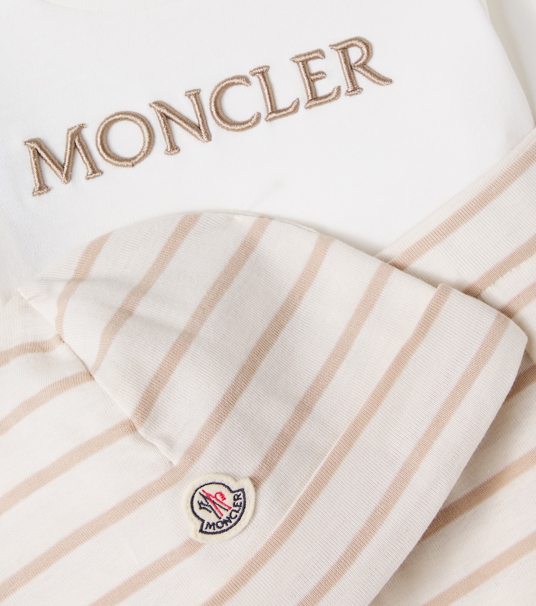 Baby cotton top, pants, and beanie set | Moncler Enfant