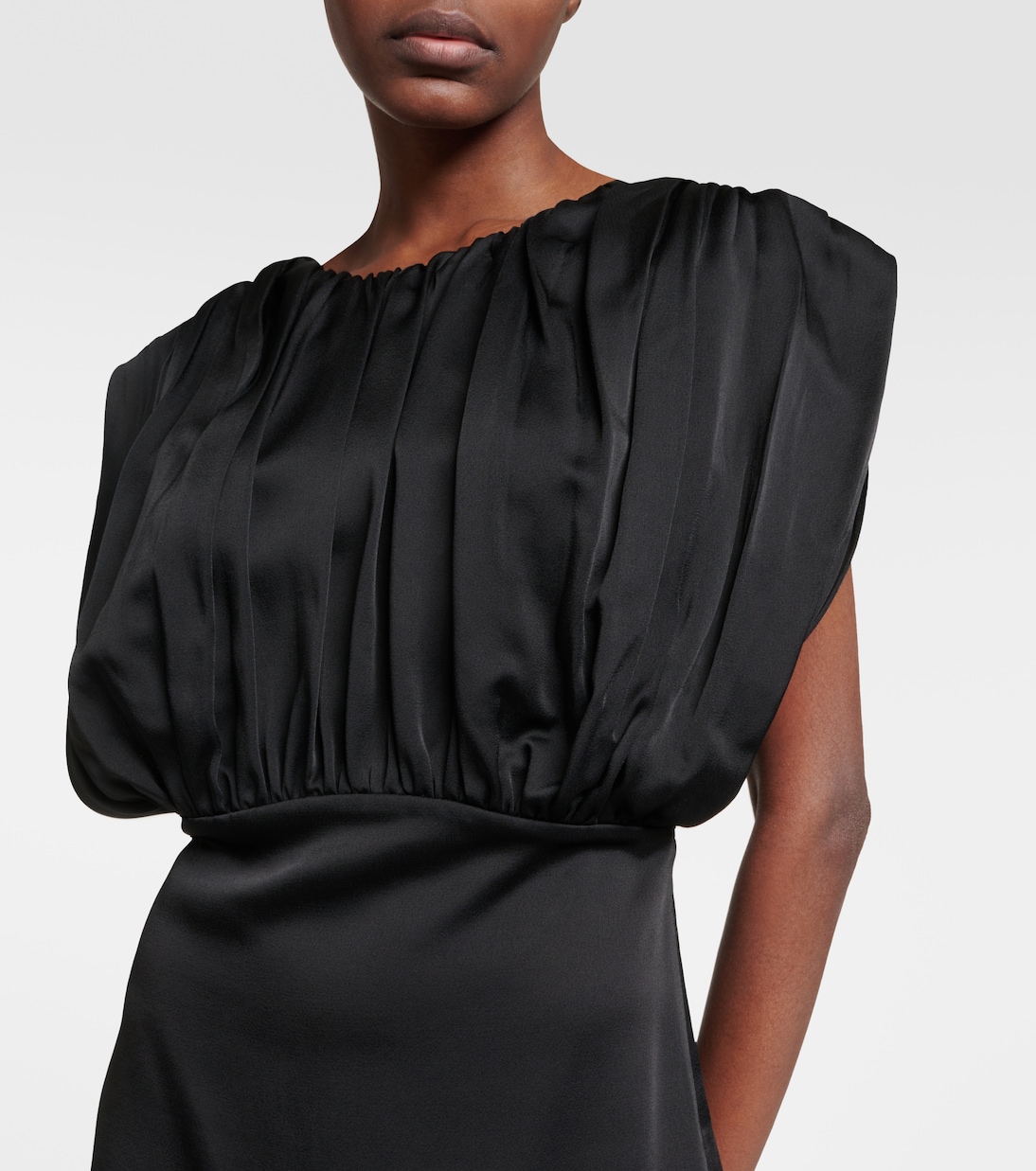 Vestido midi de satén drapeado | Jil Sander