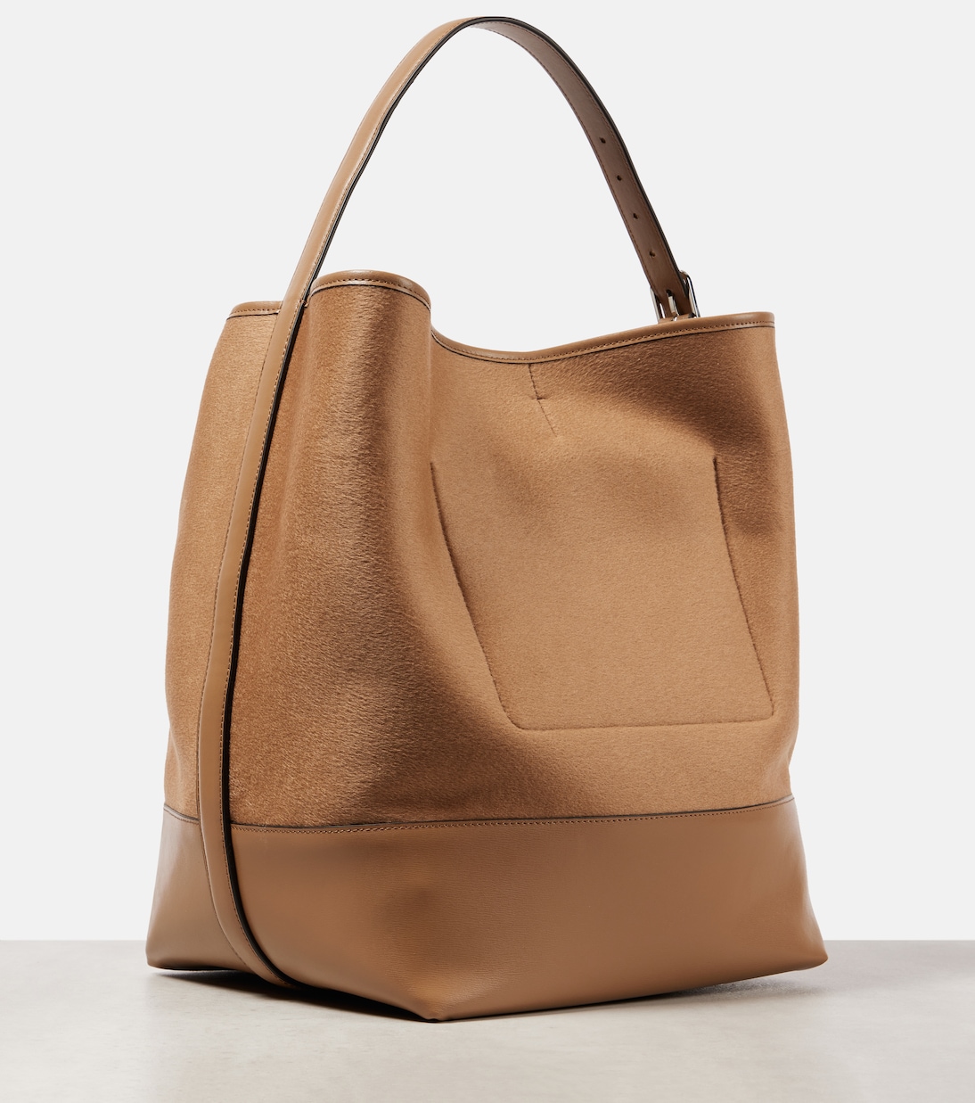 Borsa Belted in lana e pelle | Toteme