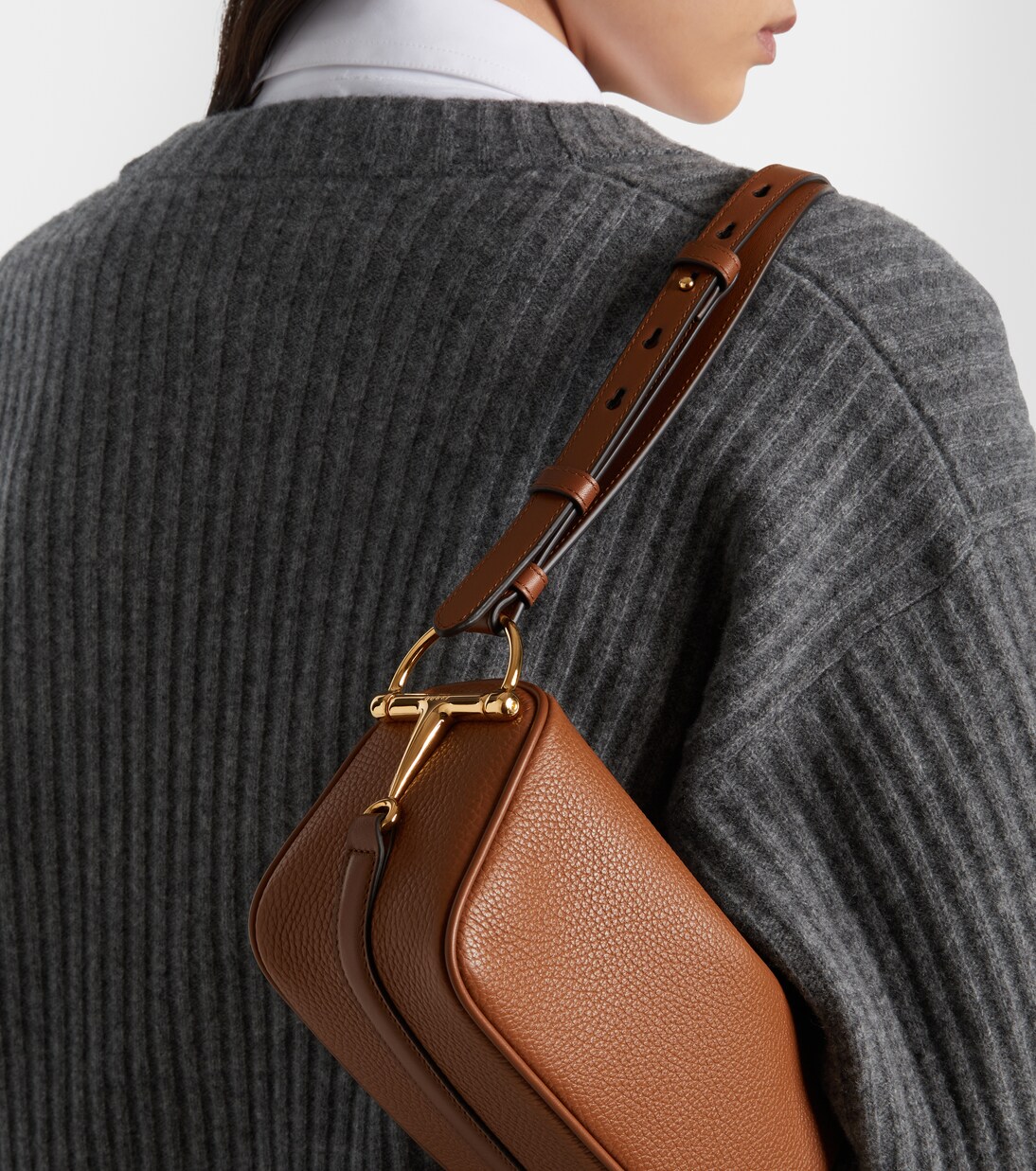 Half Horsebit Small leather shoulder bag | Gucci