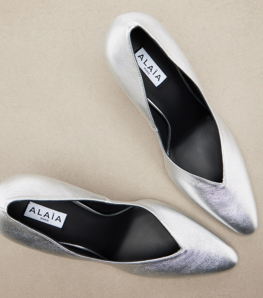 Pumps aus Metallic-Leder | Alaïa
