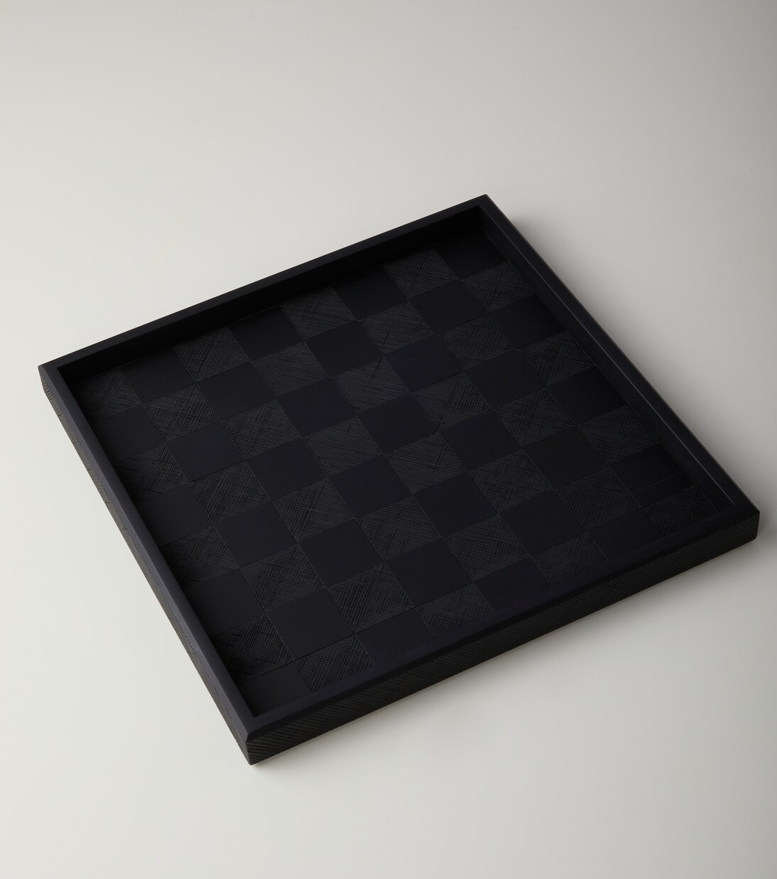 Kioko serving tray and chessboard | Zanat