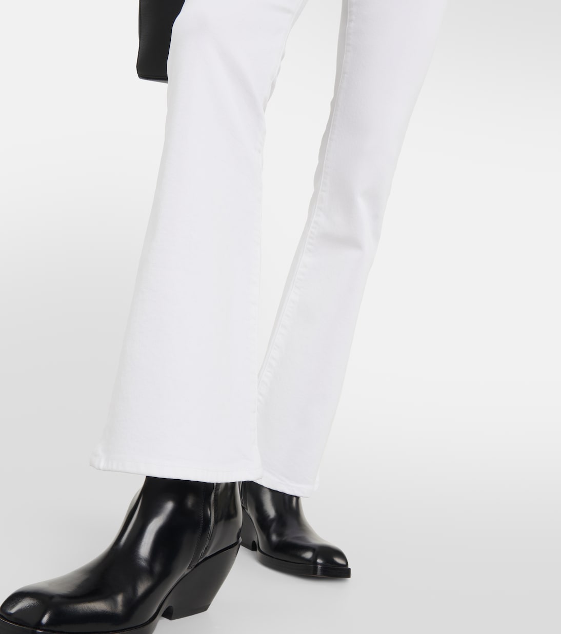 Low-Rise Flared Jeans Emanuelle | Citizens of Humanity