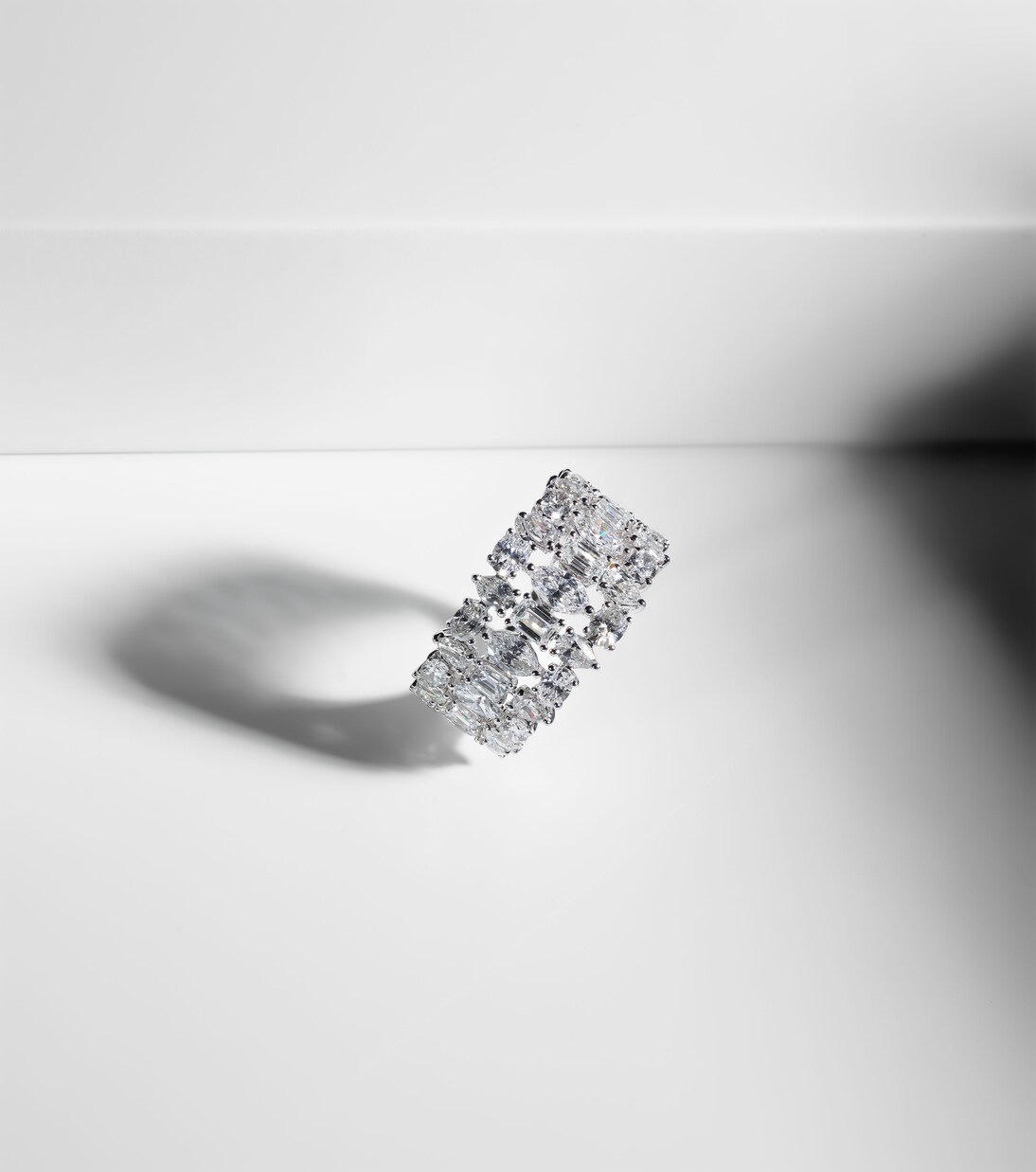 Art Deco 18kt white gold ring with diamonds | Kamyen