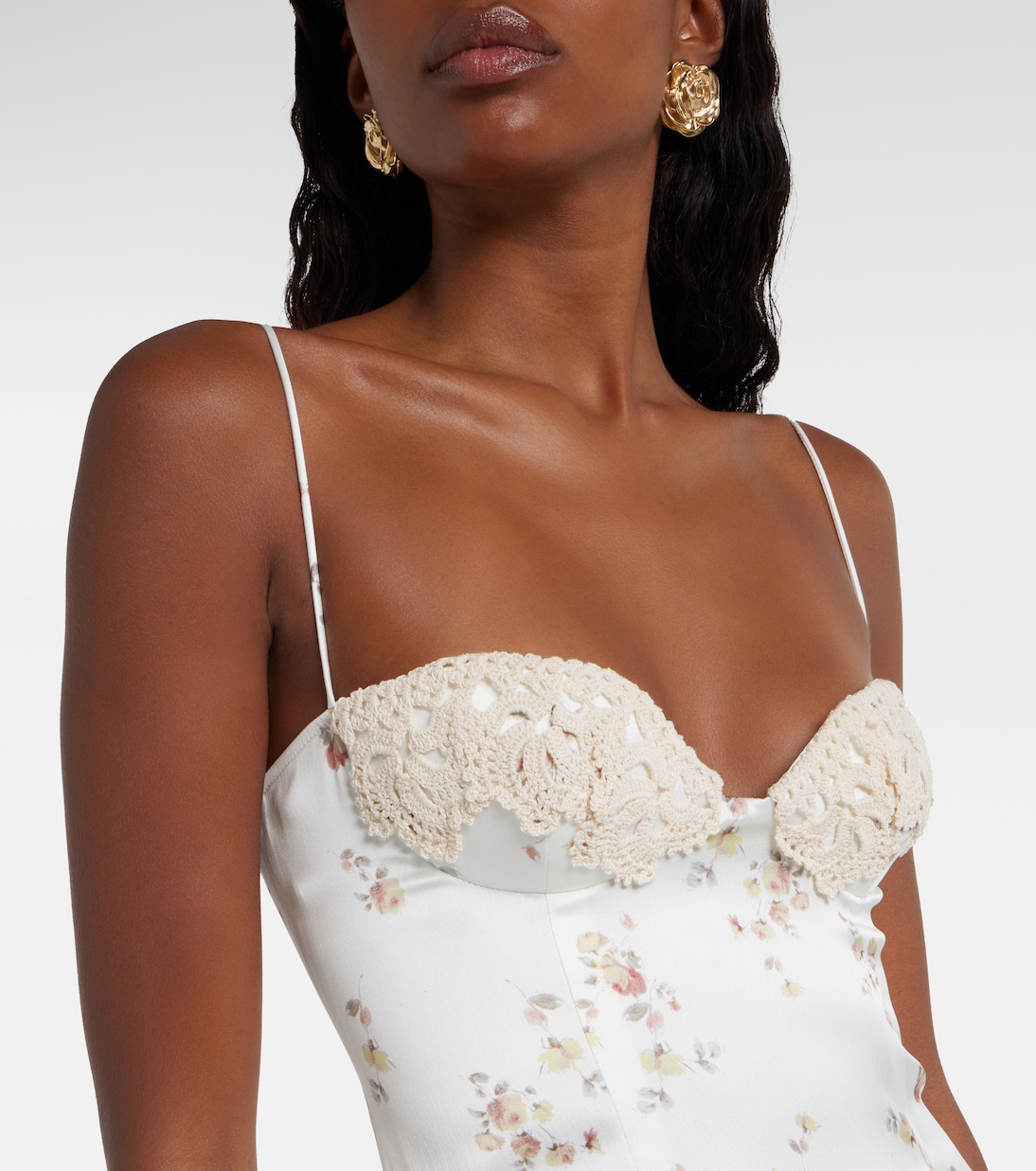 Robe en crochet de soie à fleurs | Magda Butrym