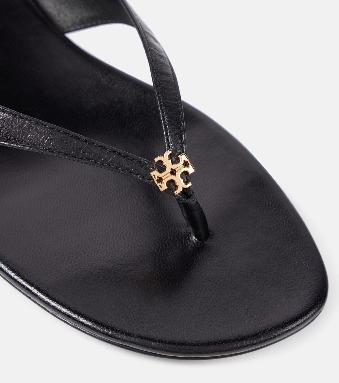 Capri 35 leather thong sandals in black - Tory Burch | Mytheresa