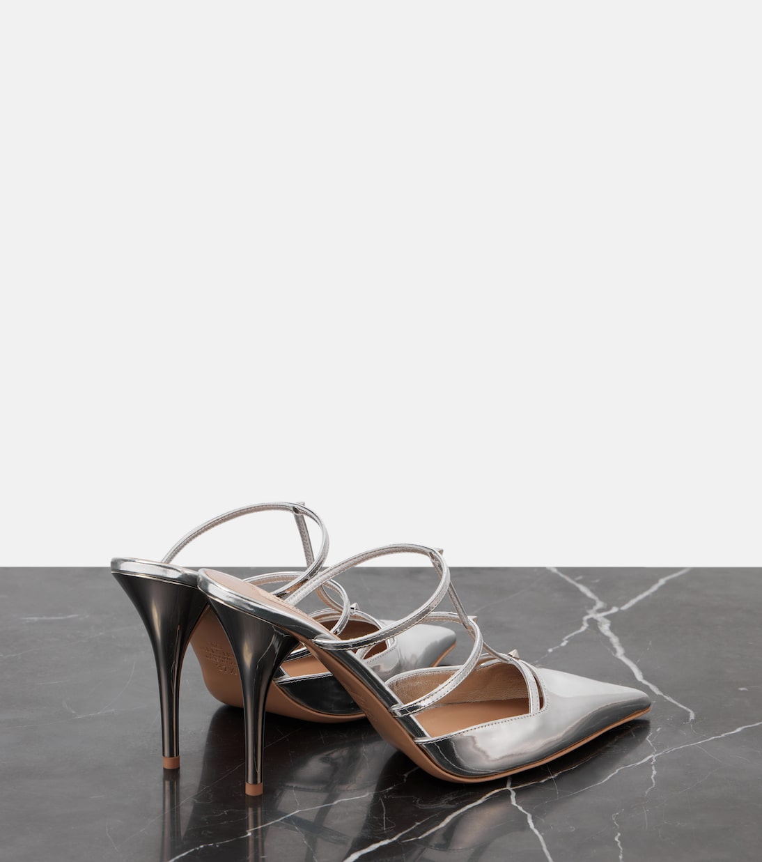 Mules Wispy Rockstud in pelle | Valentino Garavani