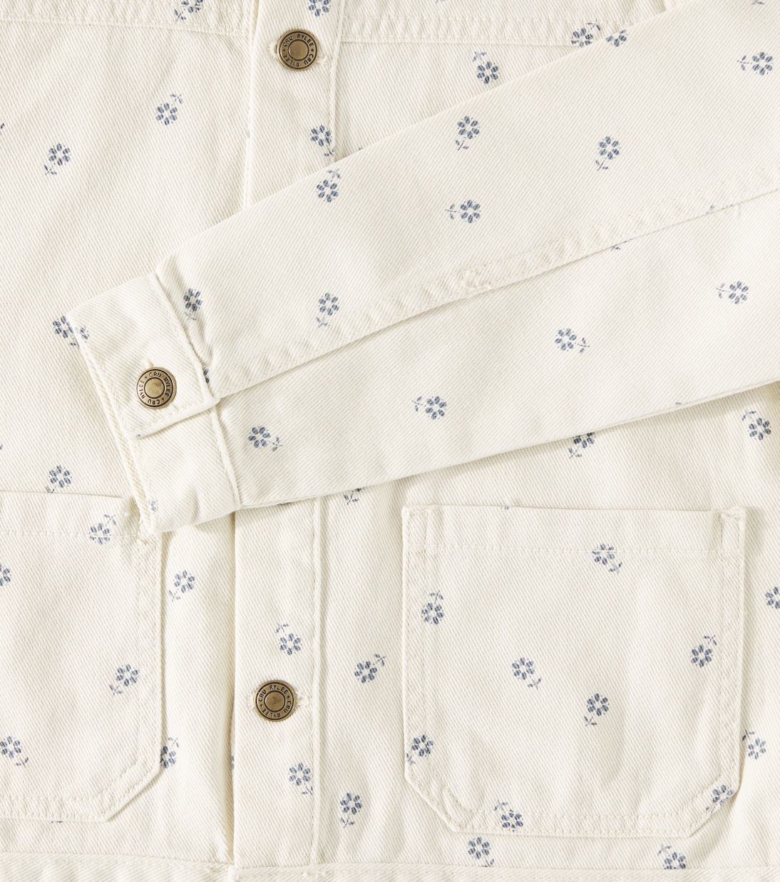Veste Chore en jean à fleurs | Rylee + Cru