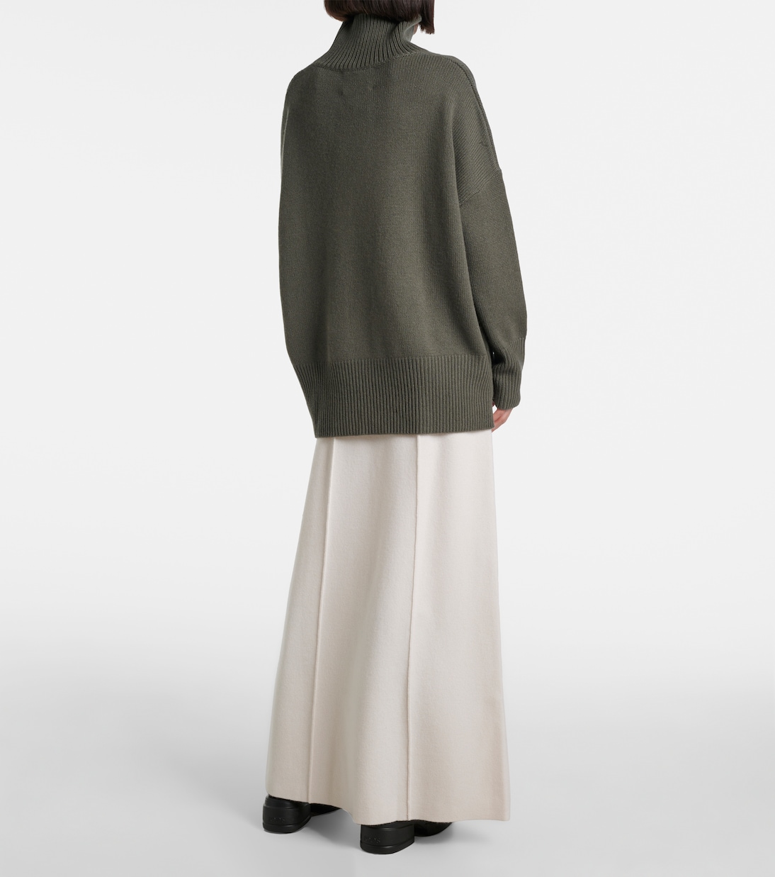 Heidi cashmere turtleneck sweater | Lisa Yang