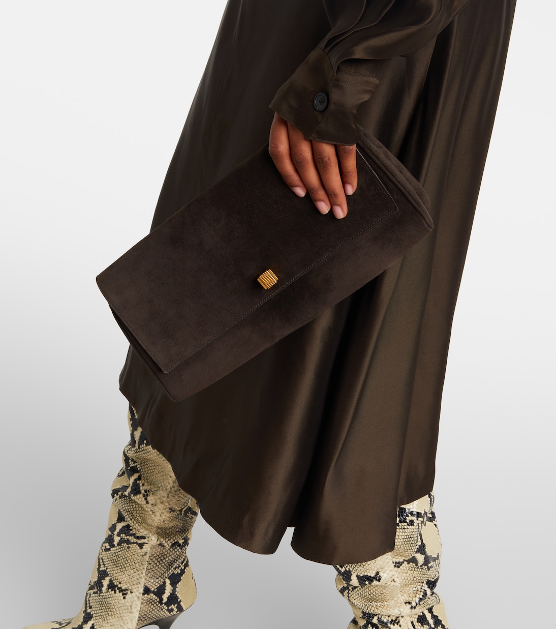 Clutch Audrey aus Veloursleder | Khaite