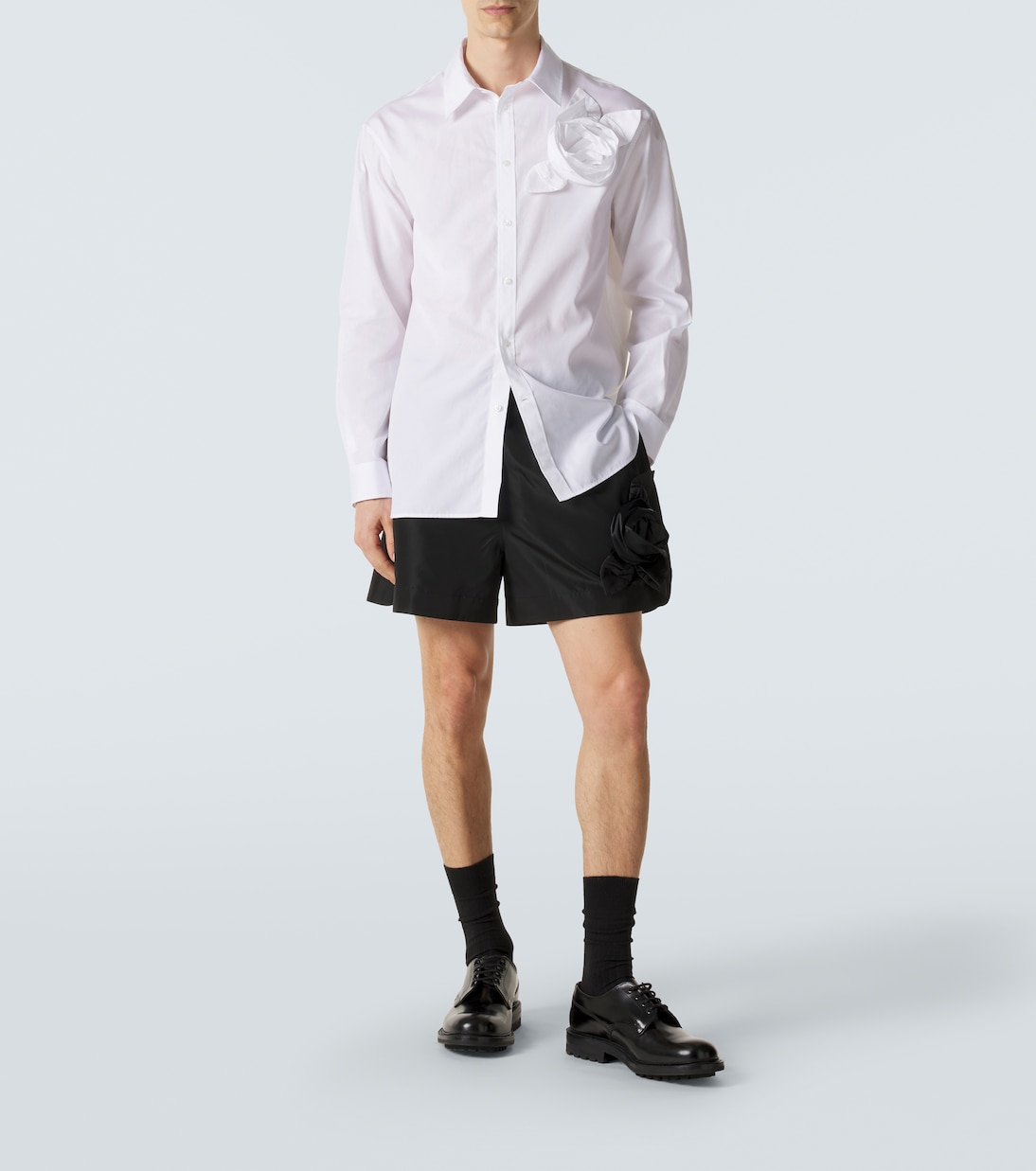 Floral-appliqué shorts | Simone Rocha