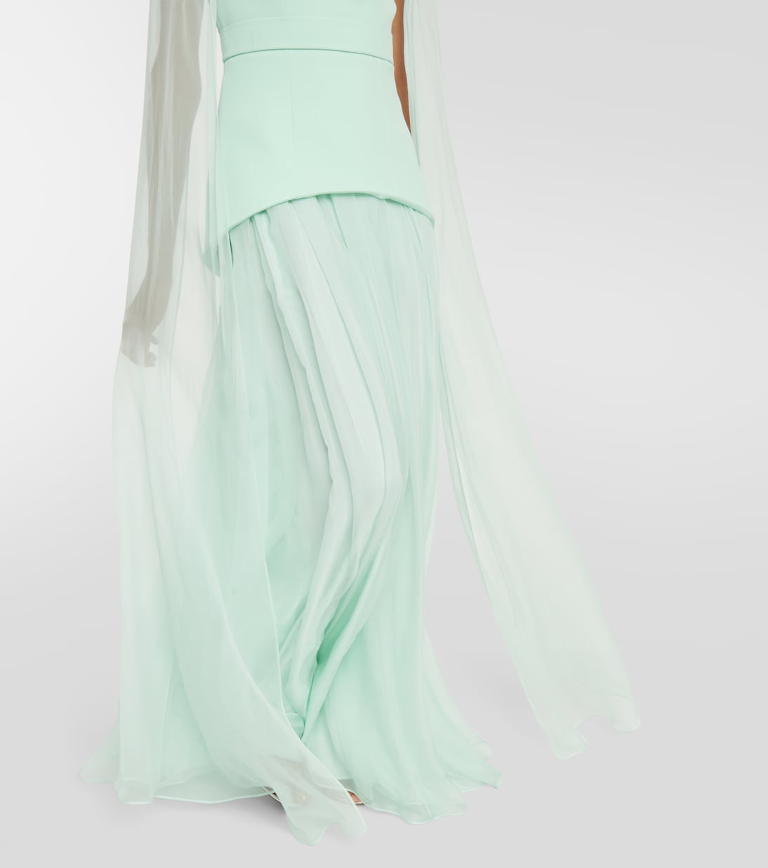 Verzierte Robe Gloria Brook aus Crêpe | Safiyaa
