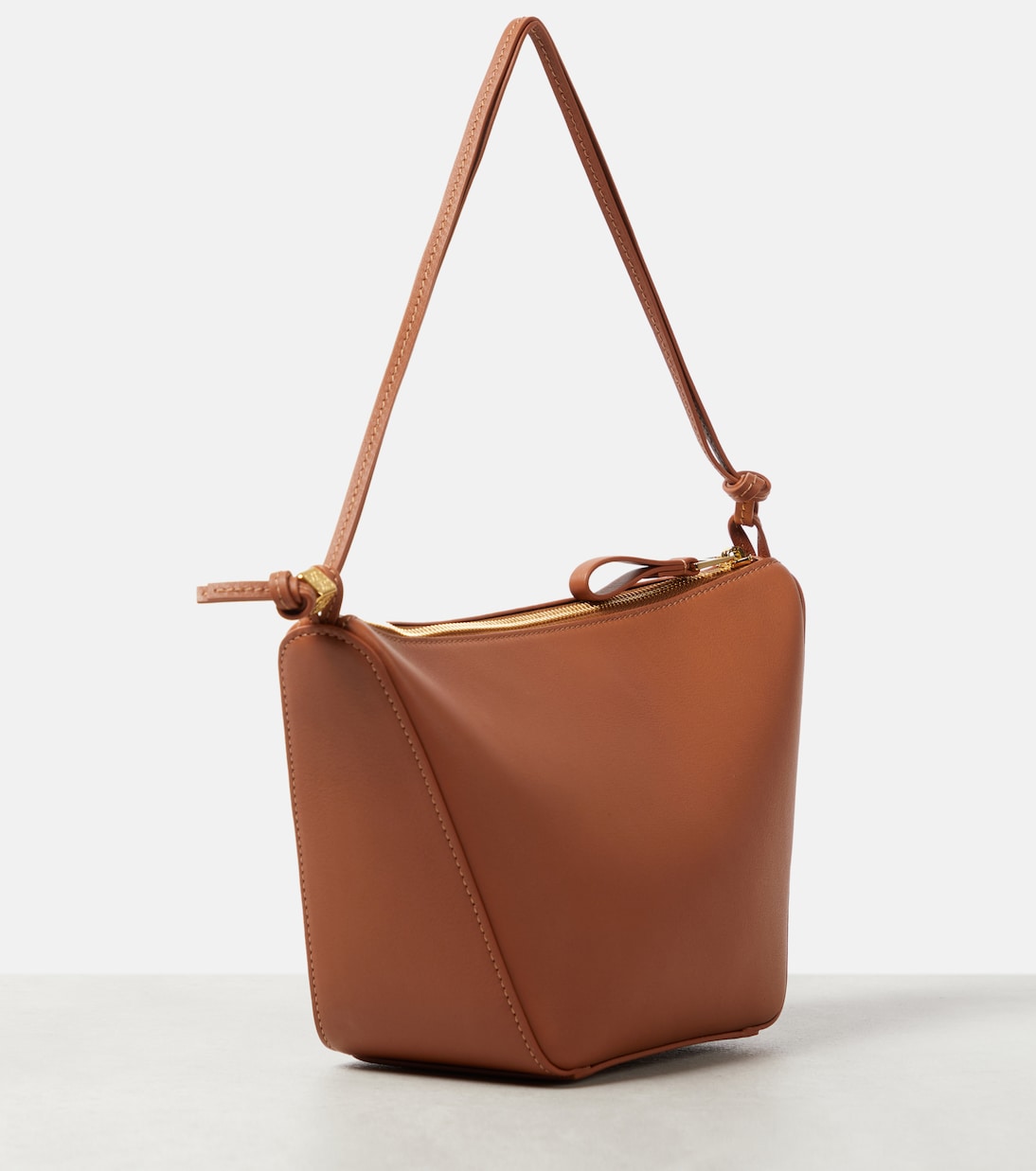 Schultertasche Hammock Mini aus Leder | Loewe