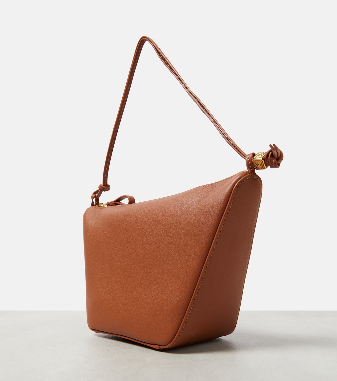 Schultertasche Hammock Mini aus Leder | Loewe